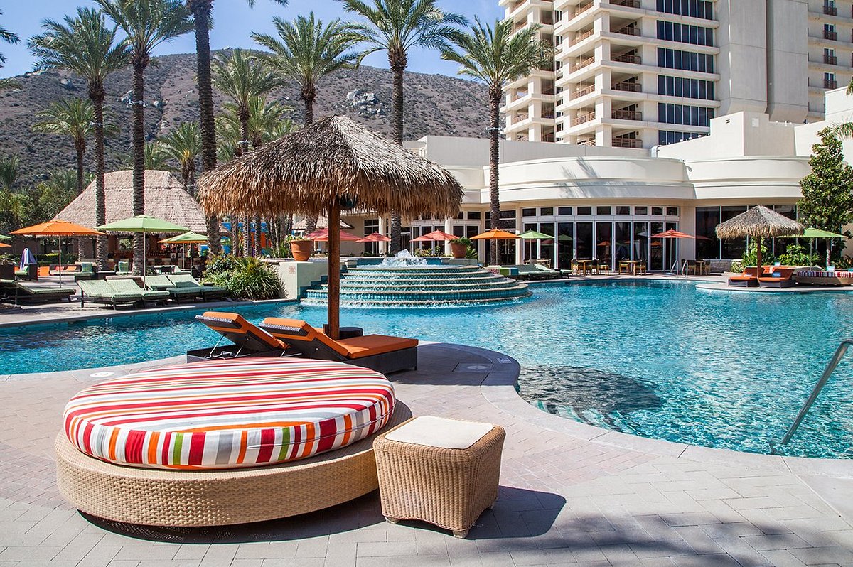 Harrahs Resort Southern California